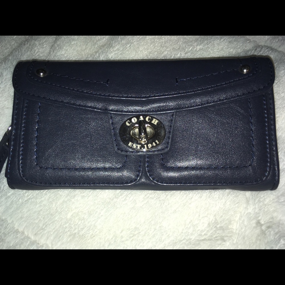 Coach blue wristlet - Picture 1 of 4